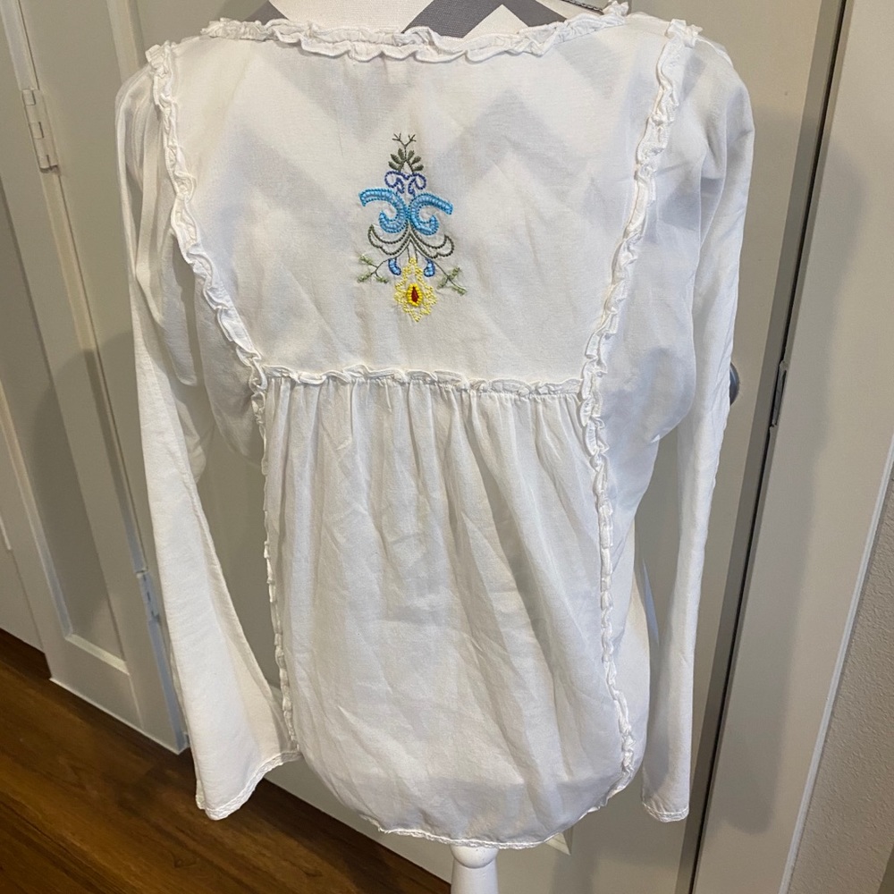 Sundance Embroidered Gauze Top - Picture 7 of 9
